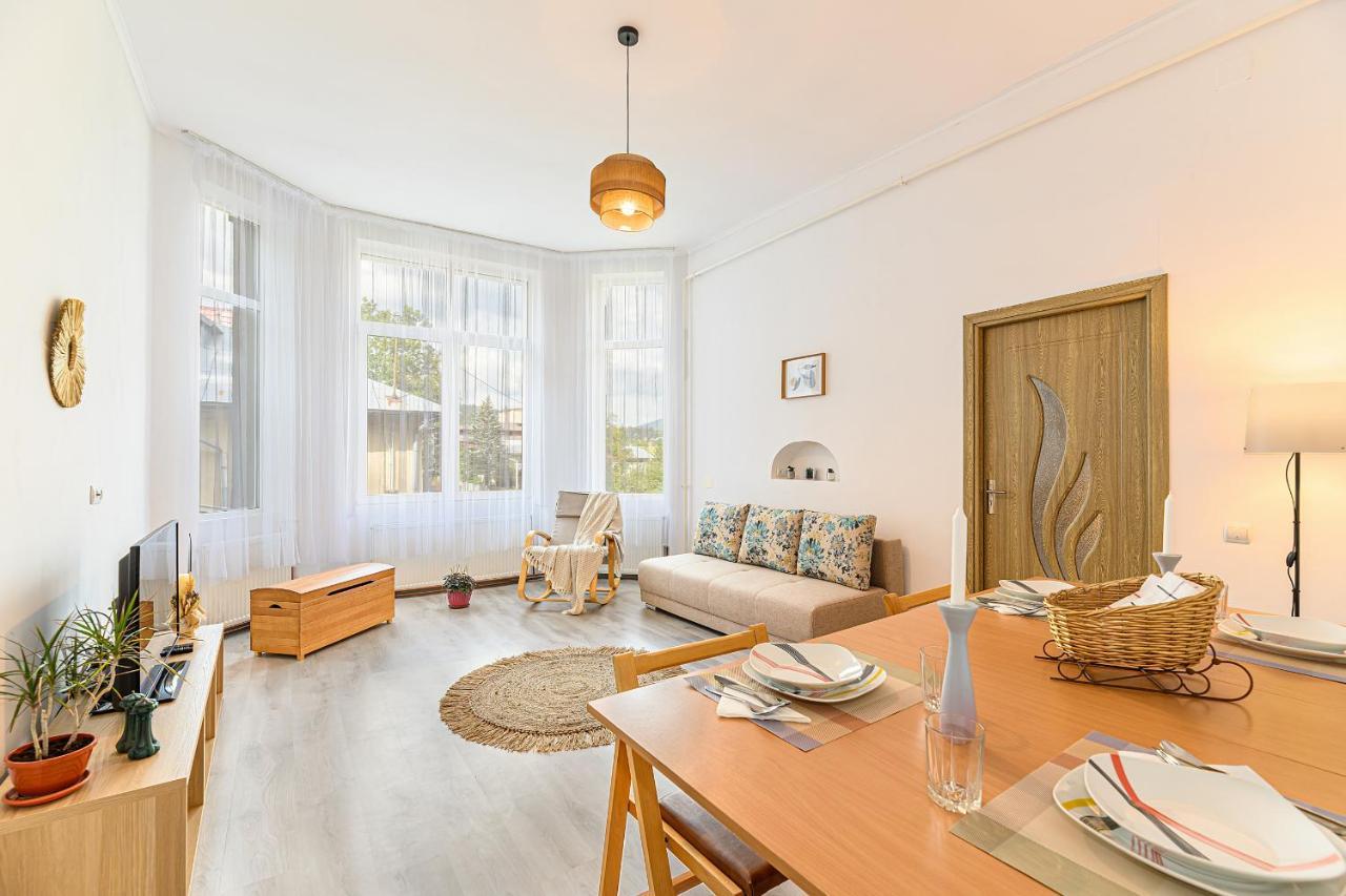 Mountain Oasis Apartment 锡纳亚 外观 照片